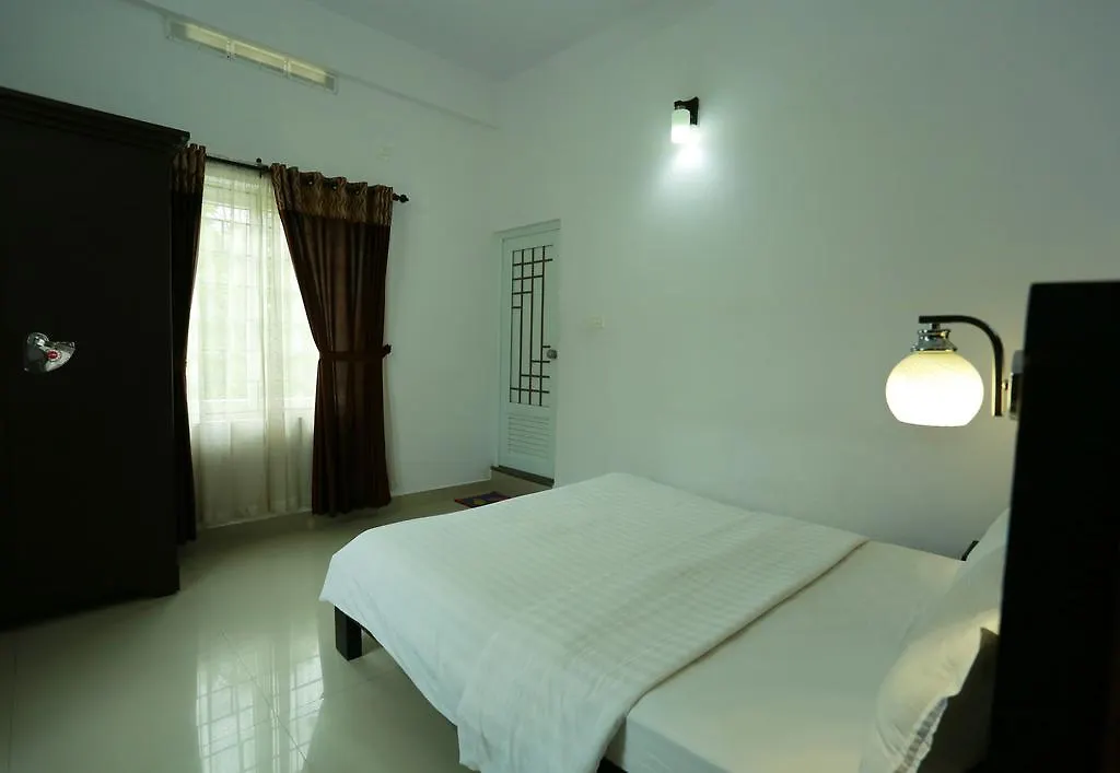 Chillax Vagamon Hotel